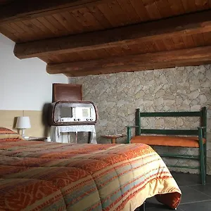 Araba Fenice 3*, Ragusa Italia